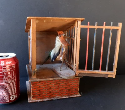 Jouet Mecanique 1900 Poulailler Sonore au Coq Rooster Wooden Coop Allemagne - Photo 1/4