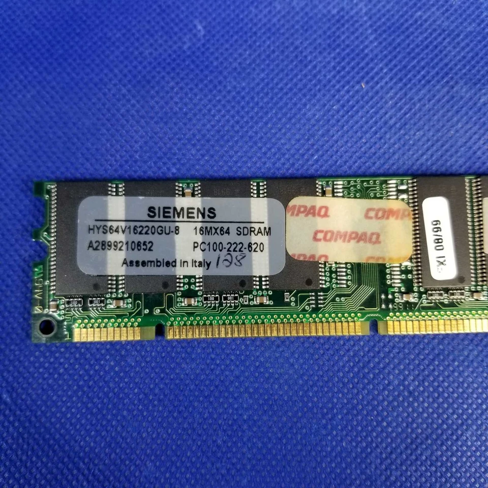 Siemens 128MB PC100 SDRAM DIMM HYS64V16220GU-8 16MX64 168-Pin Memory Module - Image 2 of 4