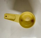 Vintage Set Of 6 Complete Tupperware Measuring Cups Yellow  — photo 4