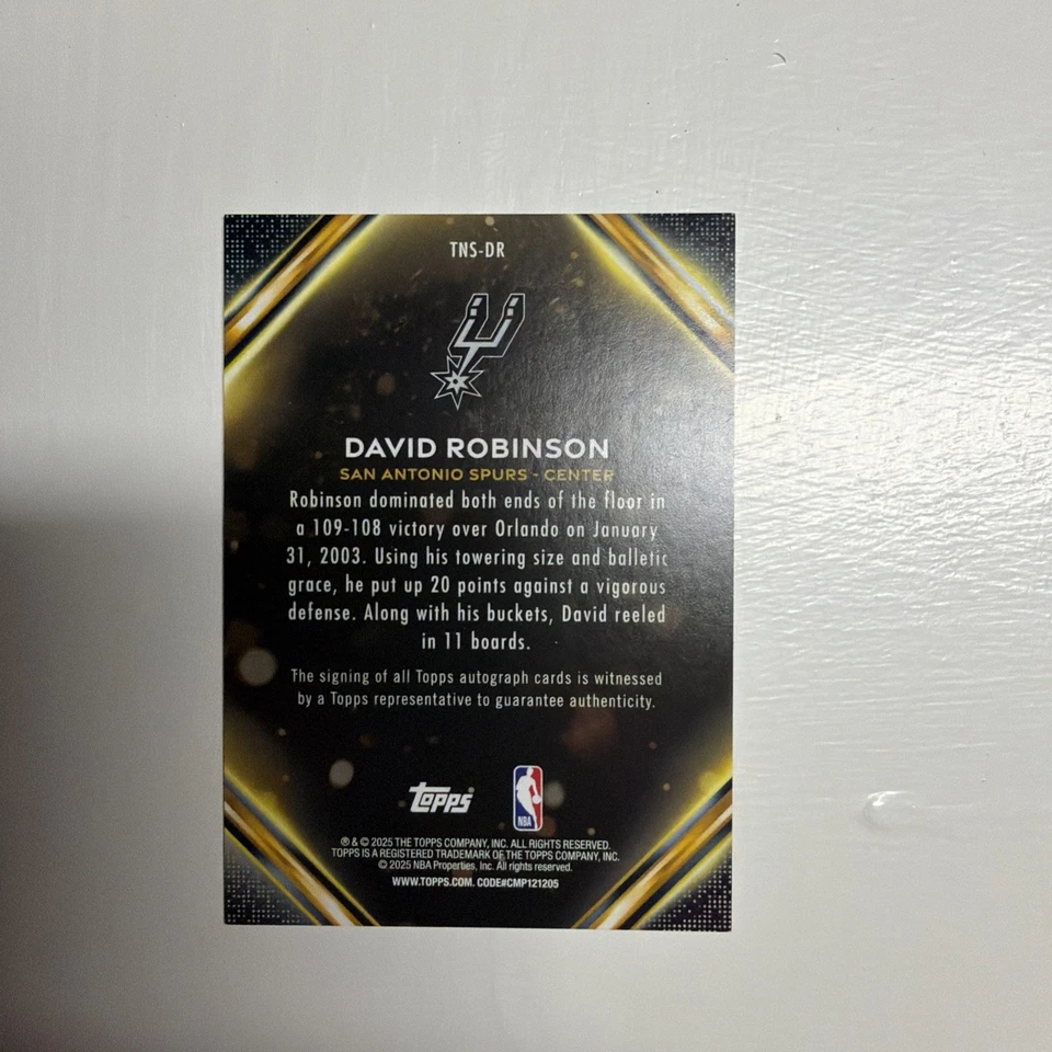 🏀 Autógrafo firmado automáticamente Topps David Robinson Notch Signatures Spurs 2025-26/99 Foto 2 de 4