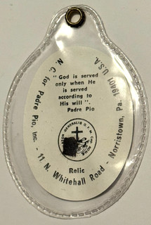 RARE 2nd CLASS ST. PADRE PIO PIECE OF GLOVE STIGMATA RELIC WOW!!!