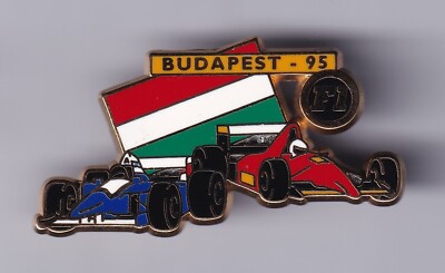 Lot De 3 Pin's F1 - Formule 1 - Ferrari, Lotus, Renault (non Identifiés)