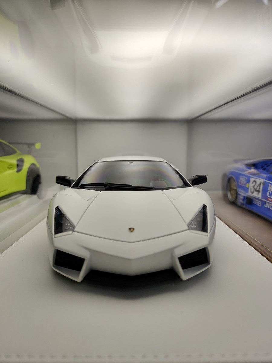 AUTOart Lamborghini Reventón ホワイト 1/18 AUTOart 1:18 Lamborghini Reventon Diecast Model samochodu