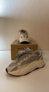 yeezy 700 static ebay