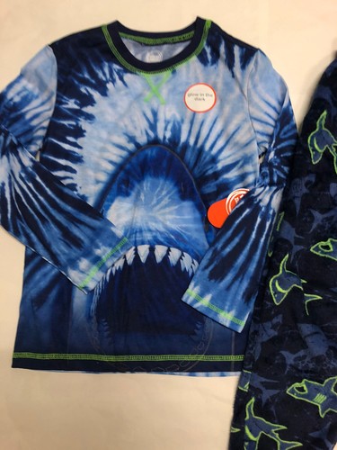 Shark Pajamas Boys Small - Picture 2 of 3
