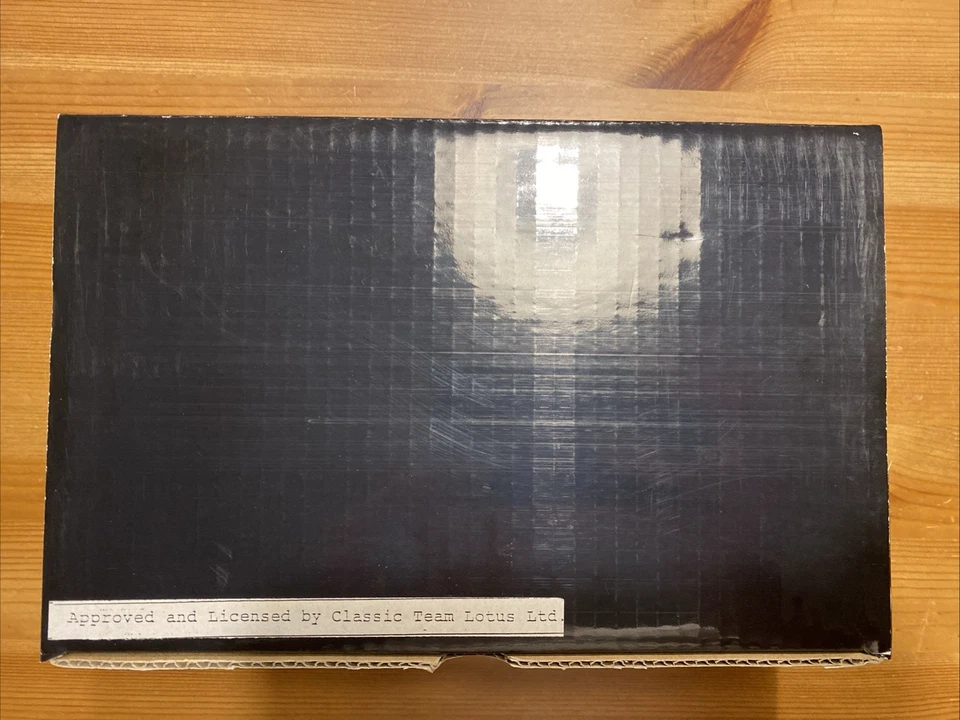 Club M 1/20 Lotus 97T renault F1 1985 season (static model kit) - Immagine 2 di 4