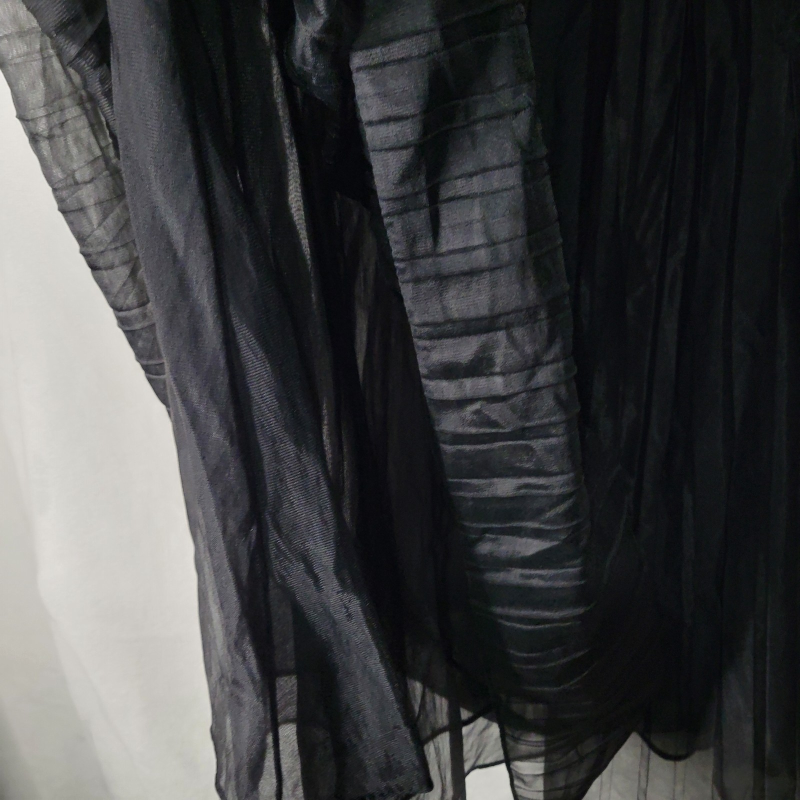 Vintage Carol Brent Women’s Medium Sleeveless Nylon Nightgown Black Pleated