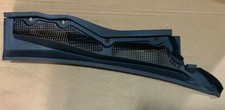 Fits 2003-2007 Cadillac Cts Panel Asm Air Inl Grl 25765426 - New Oem 25765426