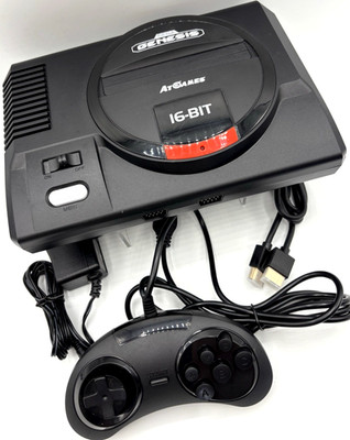 AT GAMES 85 Titles SEGA GENESIS Flashback HD w/ Controller, Power, & HDMI Tested