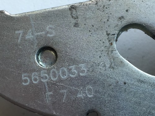 Scharniere.Türscharniere  für  Backofen Siemens /Bosch.T.Nr-9000598642.TOP.