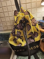 Marc Jacobs Floral Print Logo
