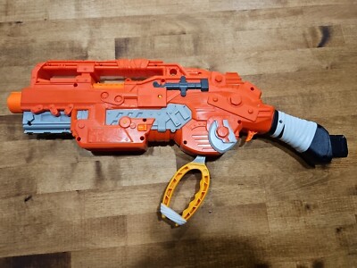 NERF Scravenger Zombie Survival System Strike Lever Action Gun