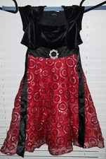 Amy's Closet Black And Red Girls Size 8 Holiday Dress With Ribbon