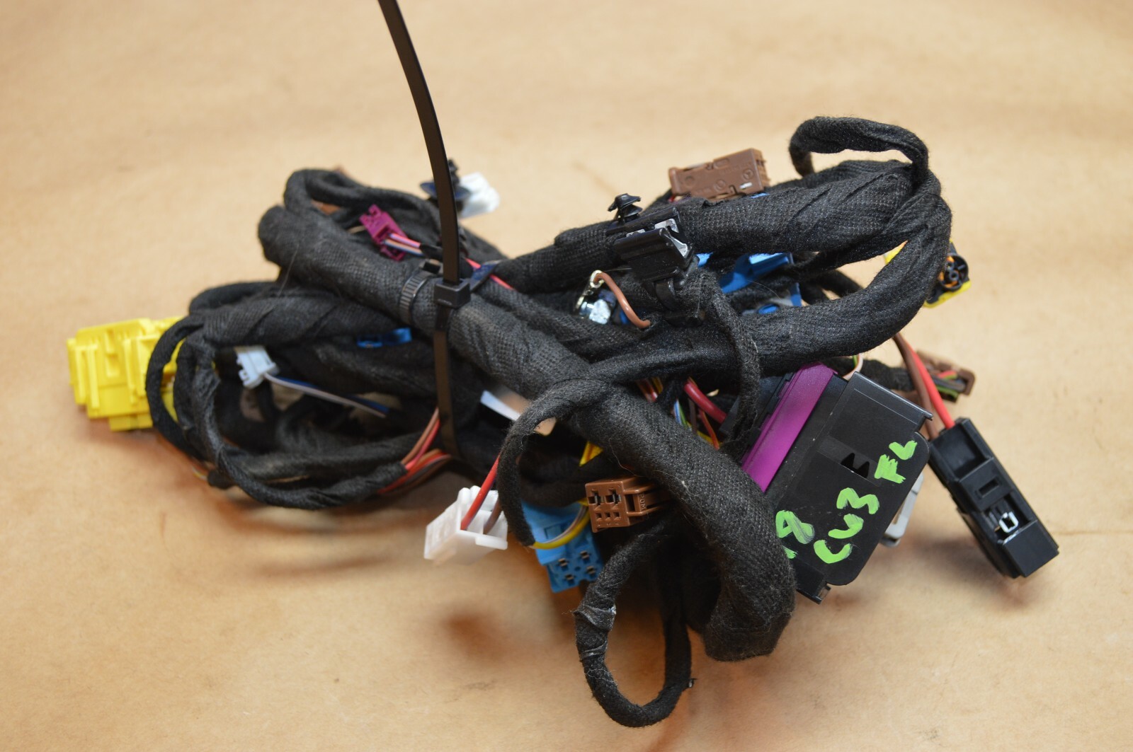 2018 W205 MERCEDES C63 CONVERTIBLE FRONT LEFT SEAT WIRING HARNESS 