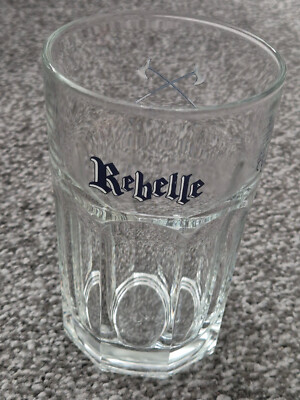 La Rebelle Blonde | 6,5% Belgian Ale | 25cl Bierglas