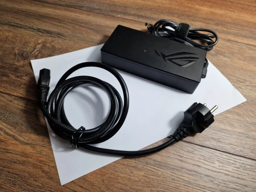 ASUS GU502G - AC/DC ADAPTER ADP-230GB B