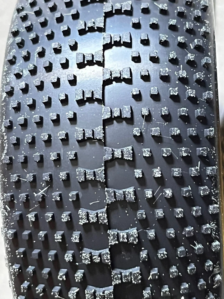 VTEC SUICIDE -medium- 1/8 Buggy Reifen LRP 65513M LRP - Bild 2 von 4