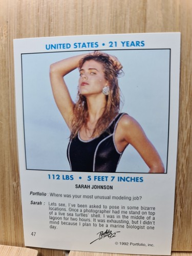 Portfolio 92 International Swimsuit SARAH JOHNSON #47 Trading Card - Picture 2 of 2