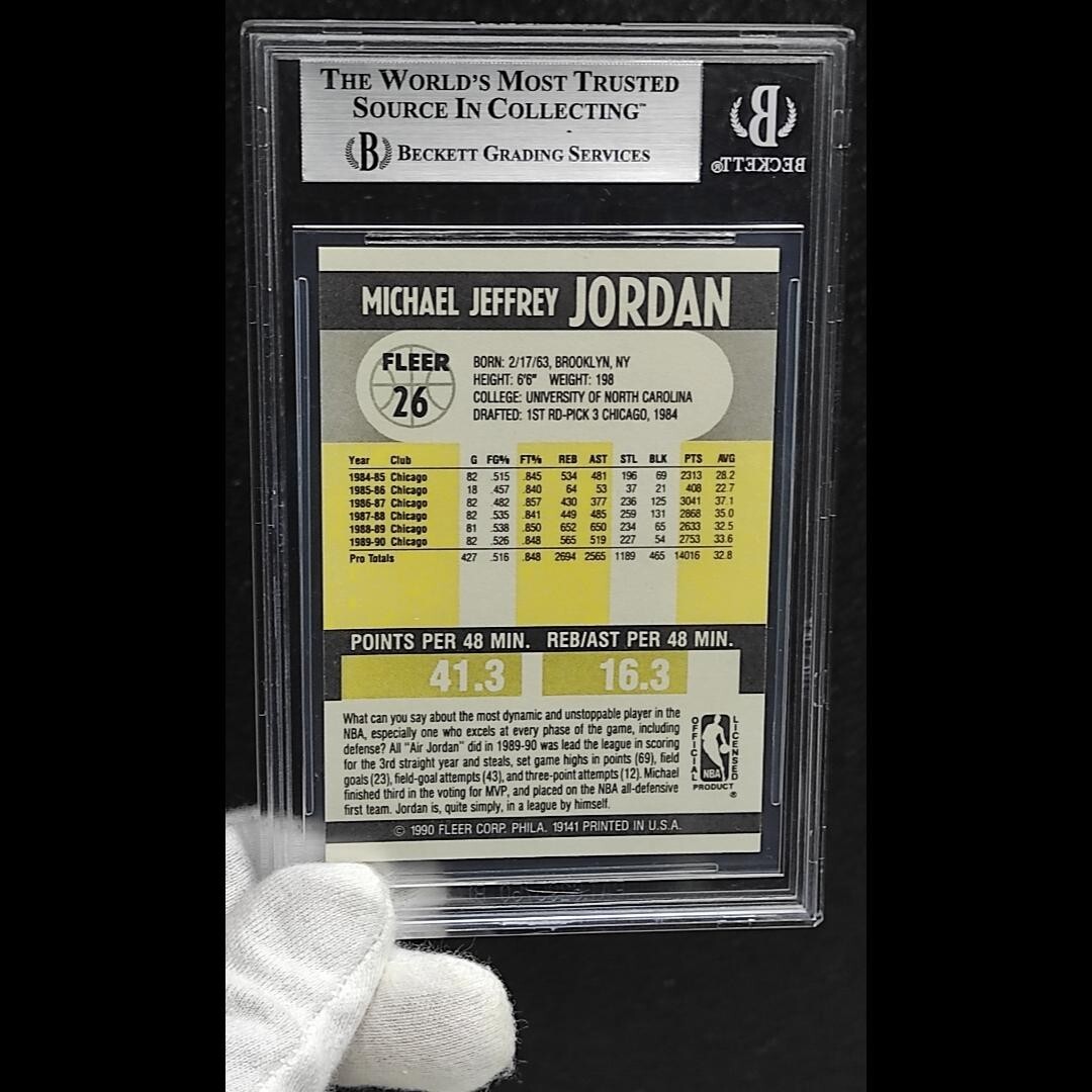 90-91 Michael Jordan #26 multiple Errors Card.ULTRA RARE