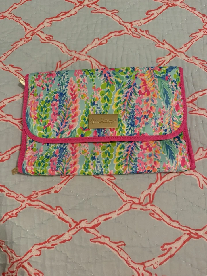 Lilly Pulitzer Hanging Travel Organizer Catch The Wave NWOT - Image 2 of 4