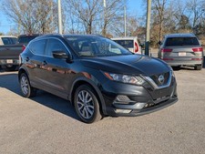 2021 Nissan Rogue Sport SV