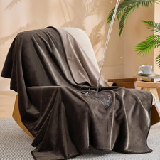 Bedsure Waterproof Blanket for Couch - Soft Flannel Fleece Couch Cover Throw Bla