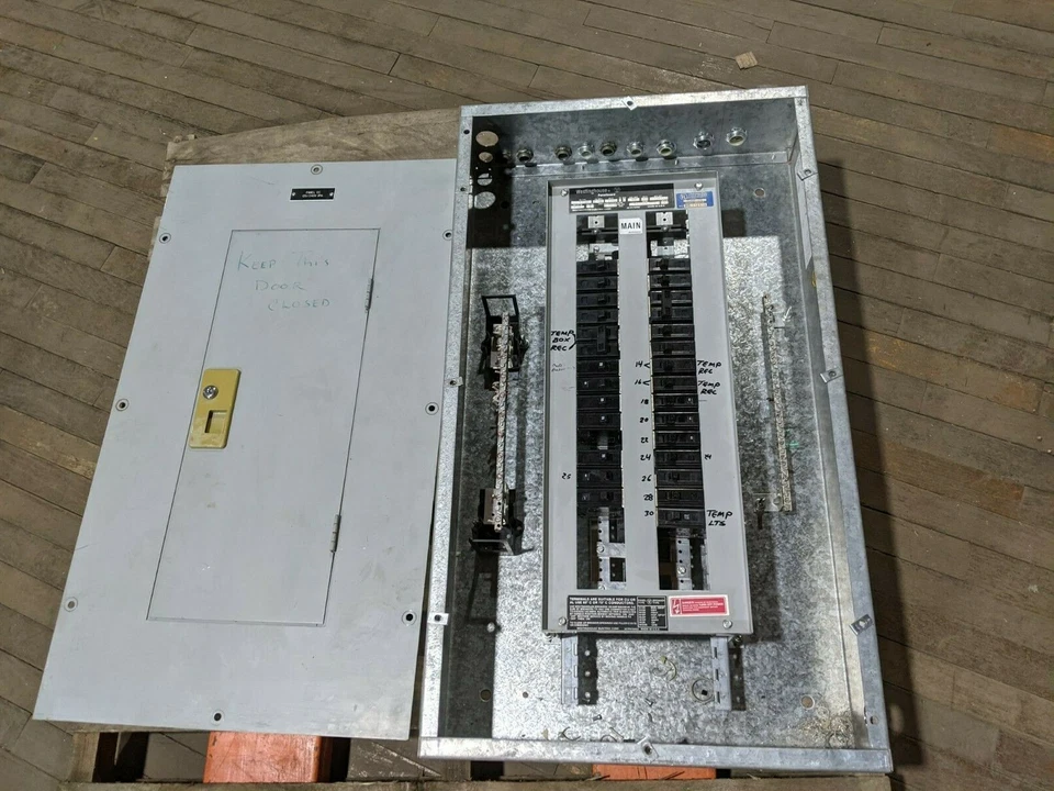 Caja de panel Westinghouse W10B 40 amperios 120/240 voltios 1 fase 3 cables BA Foto 4 de 4