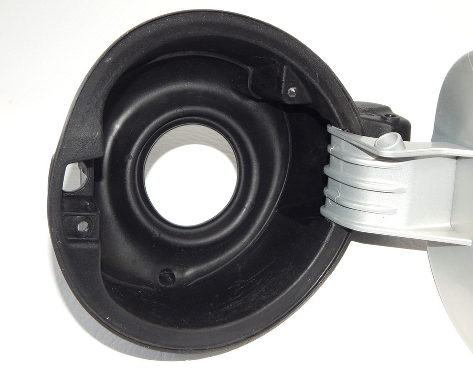 OEM 20092017 VOLKSWAGEN TIGUAN Gas Filler Door Fuel Cap Cover Panel