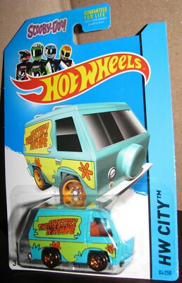 Hot Wheels 2014 Tooned 1 HW City #84 The Mystery Machine Scooby