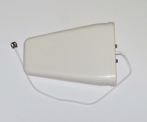 Antenne Polerial 4G LPDA (Log-Periodic Dipole Array) 9,5 dBi excellent état