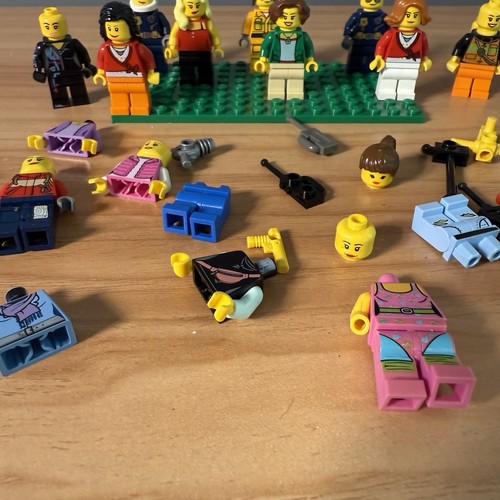 Lego Minifigure girls only females Lot mixed - Picture 7 of 8