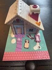 Vintage 1993 Polly Pocket Ski Lodge Chalet House Bluebird Repair No Figures