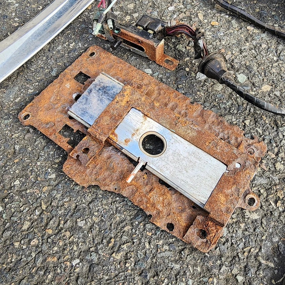 1962-65 Fairlane1962-64 Galaxie Monterey Ford Mercury Console Parts Shift Plate - Image 2 of 4