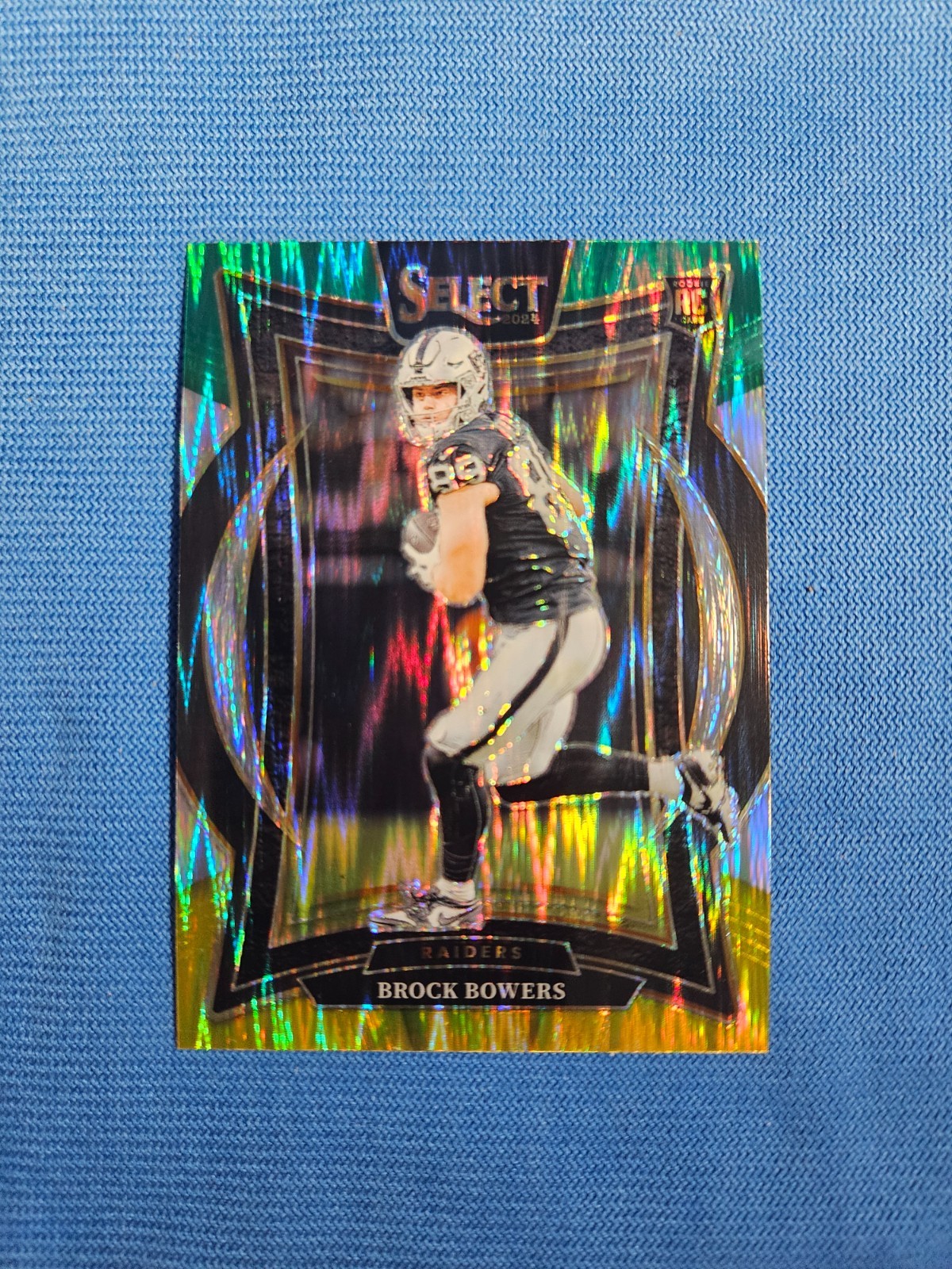 2024 Select Brock Bowers Concourse RC Green and Yellow Prizm Shock #31 Raiders