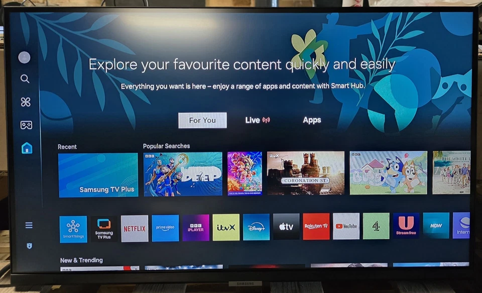 Samsung 27 Inch M50D FHD Smart Monitor with Speakers and Remote LS27DM500EUXXU - Image 2 of 3