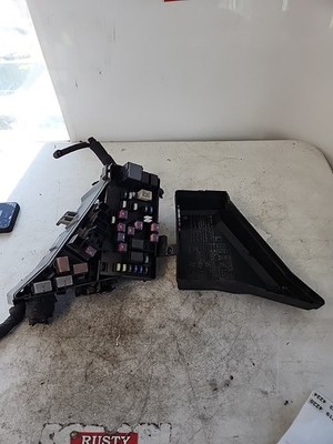 2015 Subaru Forester Engine Fuse Box MB100200B