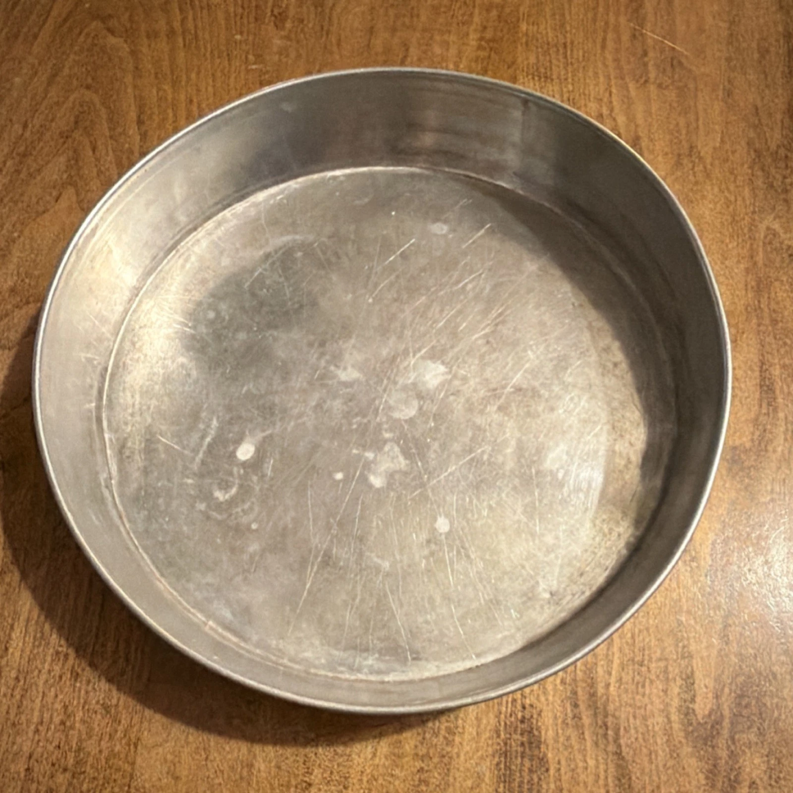 Vintage Vitality Round Aluminum Cake Pan Silver 8 3/4 x 1-1/2” A Mirror Product