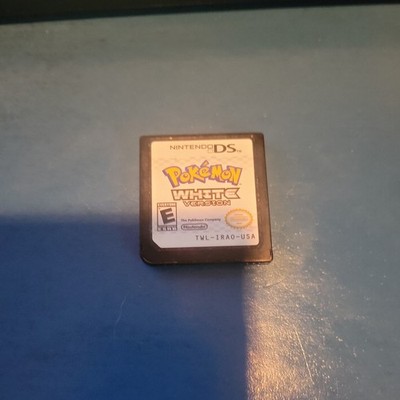 Pokemon White Version  (Nintendo DS, 2010)
