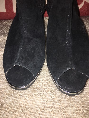 NWOB SACHA LONDON BLACK SUEDE PEEP TOE WEDGES, Size 7 - Picture 4 of 10