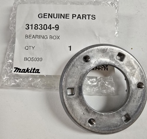 New Genuine OEM Makita Bearing Box 318304-9 BO5030 - Picture 5 of 6