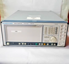 Rohde & Schwarz SMIQ 06L 1125.5555.26 300kHz-6.4GHz Signal Generator