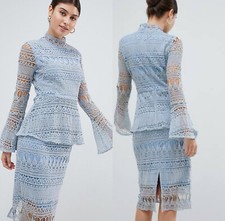 NWT PrettyLittleThing  Blue Long Bell Sleeve Lace BodyCon Midi Dress Size 2