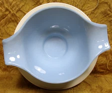 1 vintage 1951 Homer Laughlin SKYTONE gravy boat server w/attached underplate