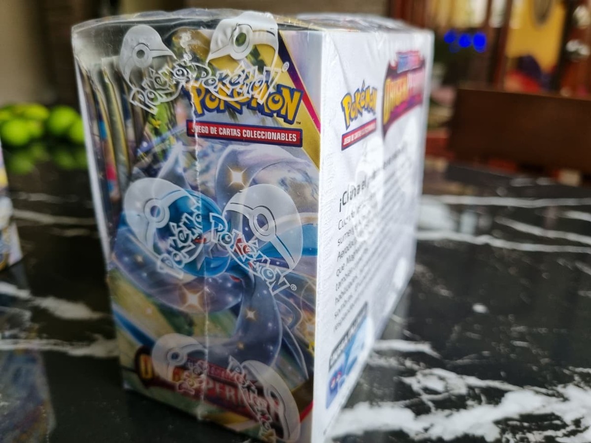 Pokémon Sword & Shield Lost Origin Booster Box - 36 Packs