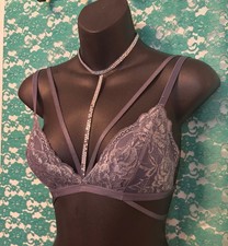 La Senza Cage Strappy Bra Size XS Lace Purple Shiny Silver Floral Triangle EUC
