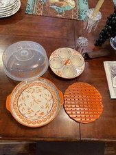 Temp-tations Old World Blue Egg Poacher 1qt Pie Plate Plastic Cover Bakeware Set