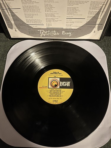 Andraé Crouch & The Disciples - This Is Another Day - Light Records LS-5683-LP - Imagen 6 de 9