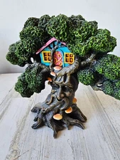 Anthropomorphic tree house fairy garden statue tree lawn figurine unique decor