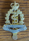 Royal Canadian Army Medical Corps Badge insignia — photo 1