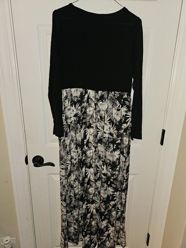 Maternity maxi dress Medium Black Solid top, print skirt NWT **FREE SHIPPING ** - Picture 4 of 4
